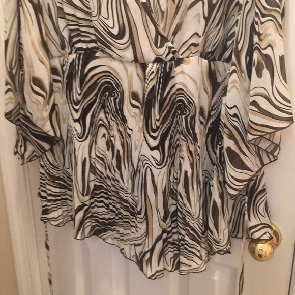 Blouse - Picture 2 of 5